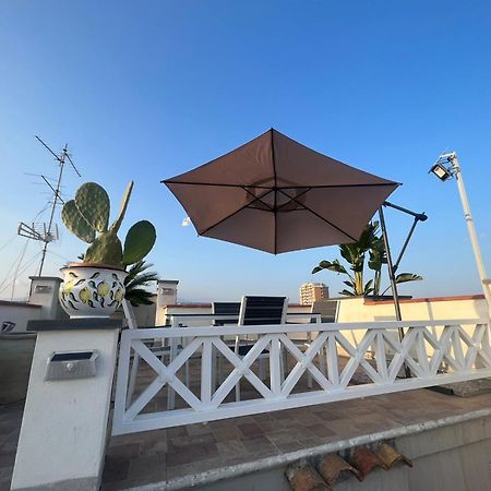 La Terrazza Sul Cielo Apartment Catania Bagian luar foto