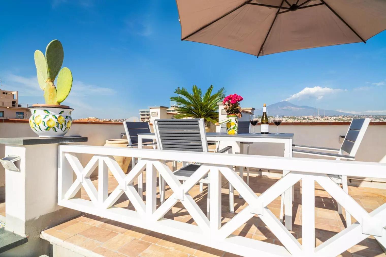La Terrazza Sul Cielo Apartment Catania Bagian luar foto