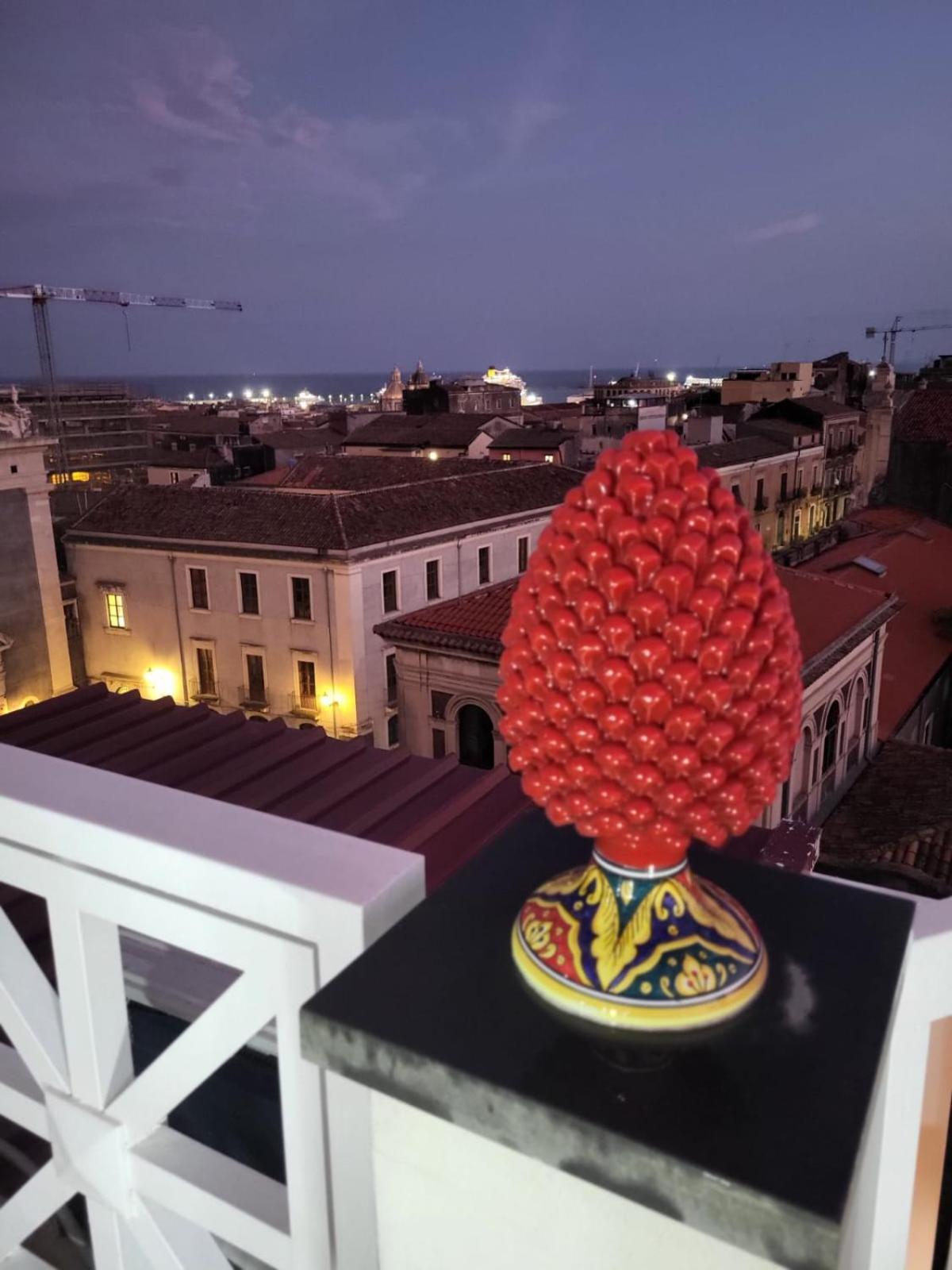 La Terrazza Sul Cielo Apartment Catania Bagian luar foto
